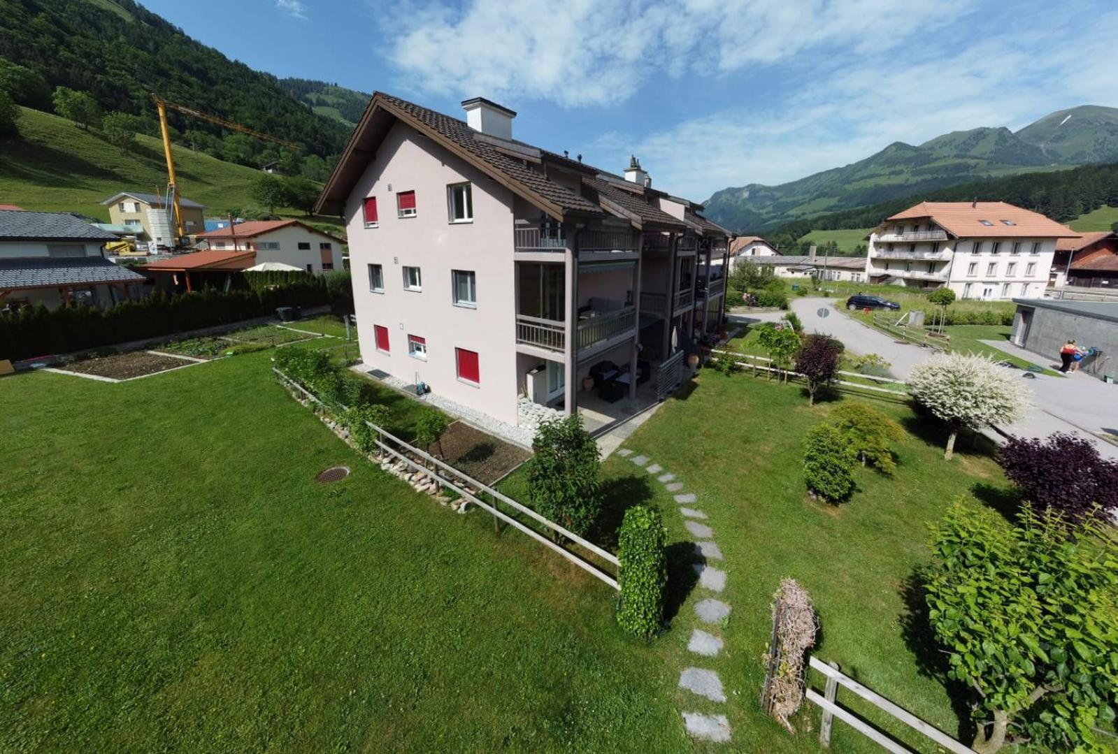 Gruyere Alpes Appartement 3 Chambres Bbq Parking Neirivue 외부 사진