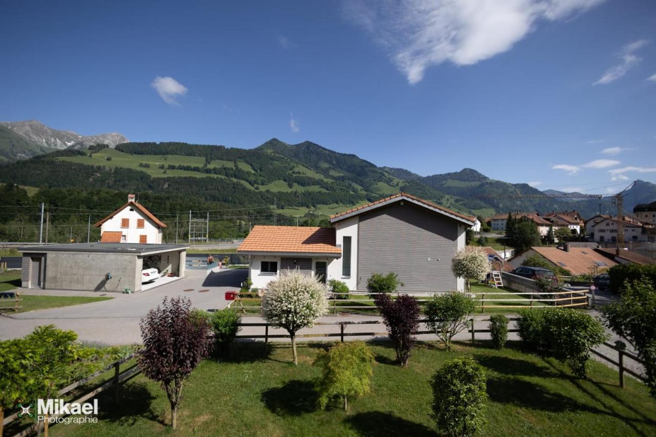 Gruyere Alpes Appartement 3 Chambres Bbq Parking Neirivue 외부 사진