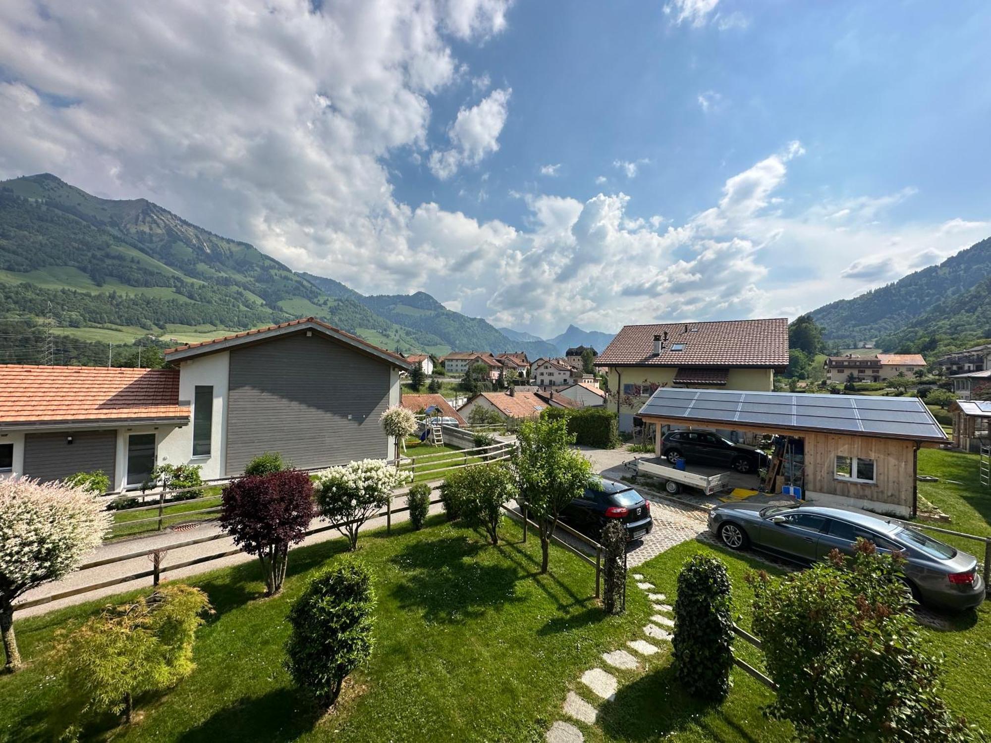 Gruyere Alpes Appartement 3 Chambres Bbq Parking Neirivue 외부 사진