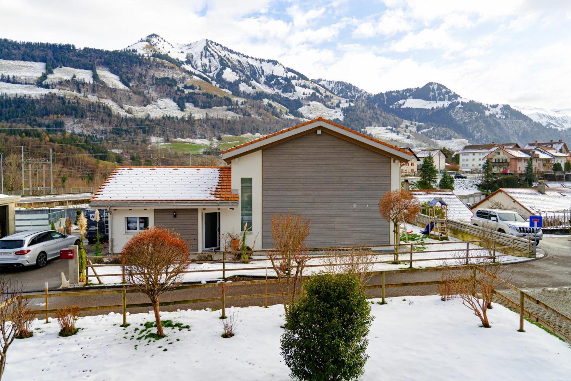 Gruyere Alpes Appartement 3 Chambres Bbq Parking Neirivue 외부 사진